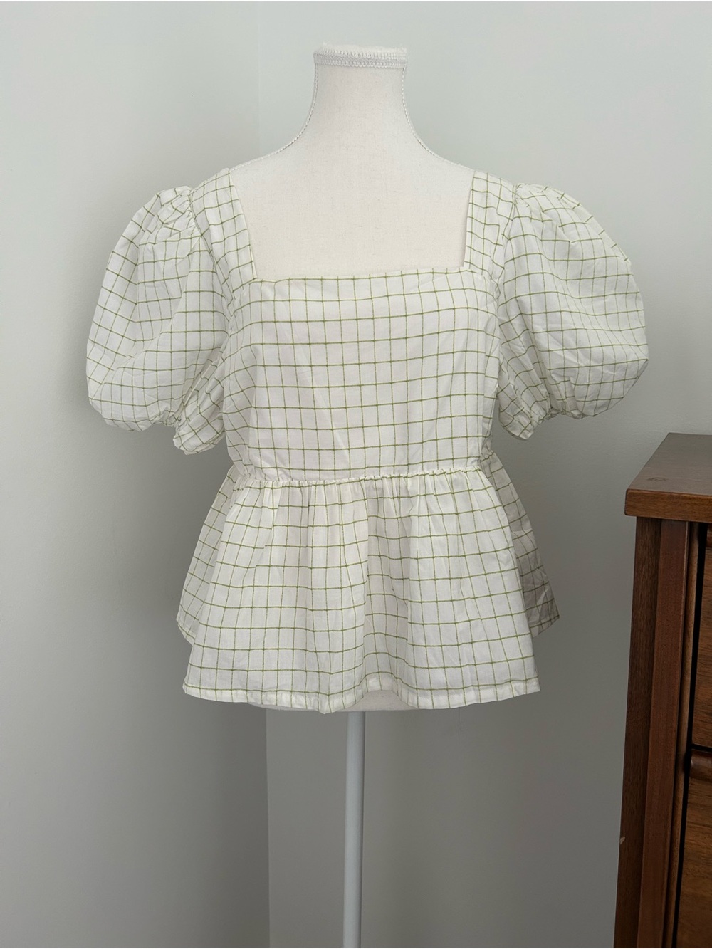 White and Light Green Windowpane Puff Sleeve Peplum Top, NWT